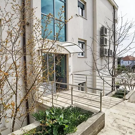 Apartment Nova
